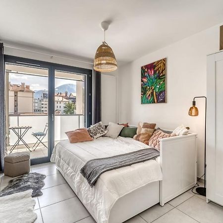 Emergence - Beautiful Studio For 2 People Balcony And Garage Annecy Luaran gambar