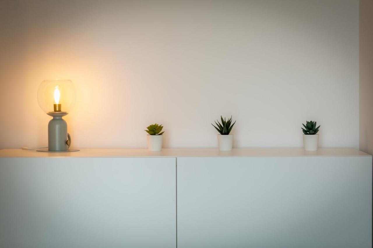 Emergence - Beautiful Studio For 2 People Balcony And Garage Annecy Luaran gambar